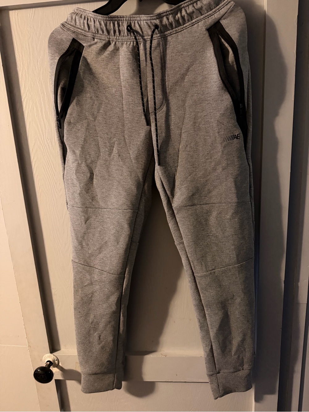 American Eagle Outfitters Grey Knit Jogger Pants with Black Zipper Accents TALL